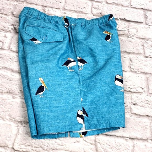 Old Navy Men's Swimsuit size small - Picture 4 of 4